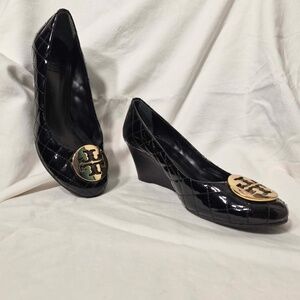 Tory Burch Patent Leather Quilted 65mm Quinn Wedge Heels US 8